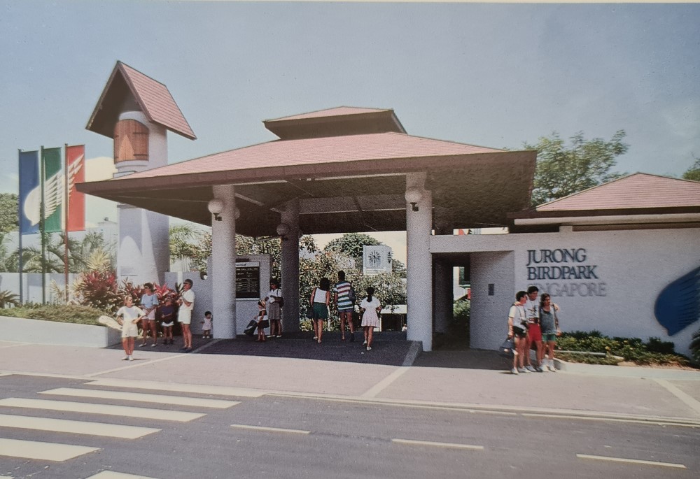 Time Flies at Jurong Bird Park